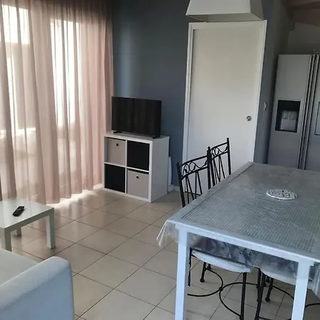 Recente 6 Pers, Piscine Chauffee A 100 M Apartmán Agde